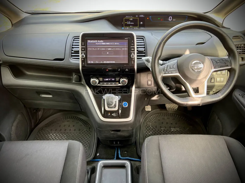 Nissan Serena 2019 for Sale in Karachi Nissan Serena 2019 for Sale in Karachi Image-5
