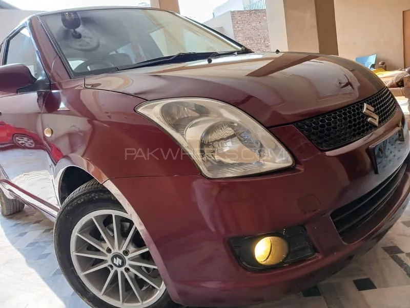 Suzuki Swift 2011 for Sale in Bannu Suzuki Swift 2011 for Sale in Bannu Image-1