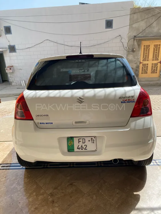 Suzuki Swift 2012 for Sale in Faisalabad Image-1