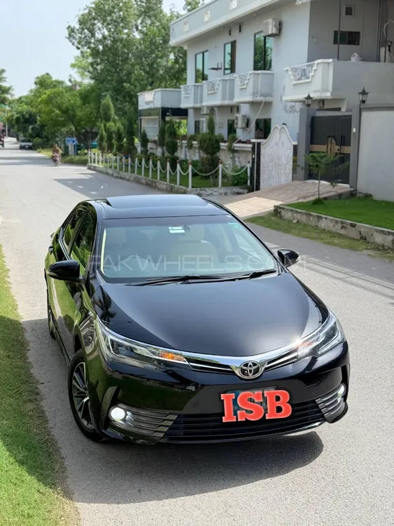 Toyota Corolla 2020 for Sale in Islamabad Image-1