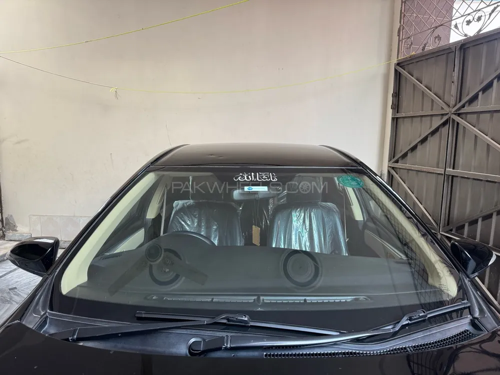 Toyota Corolla 2018 for Sale in Kot Momin Toyota Corolla 2018 for Sale in Kot Momin Image-16