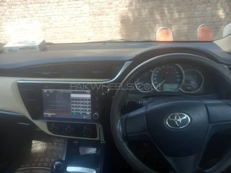 Toyota Corolla 2018 for Sale in Nankana sahib Toyota Corolla 2018 for Sale in Nankana sahib Image-7