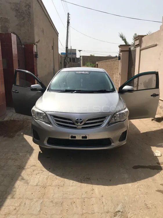 Toyota Corolla 2012 for Sale in Taunsa sharif Image-1