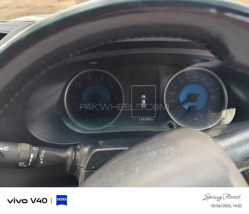 Toyota Hilux 2017 for Sale in Mithi Toyota Hilux 2017 for Sale in Mithi Image-8