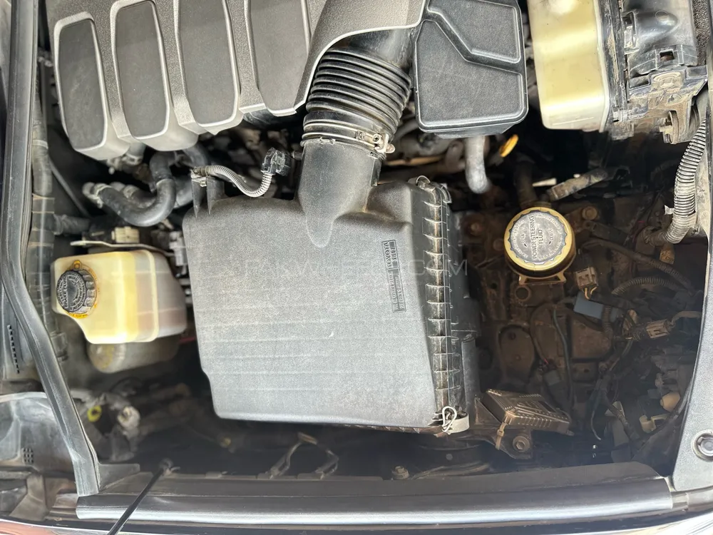 Toyota Land Cruiser 2012 for Sale in Faisalabad Toyota Land Cruiser 2012 for Sale in Faisalabad Image-15