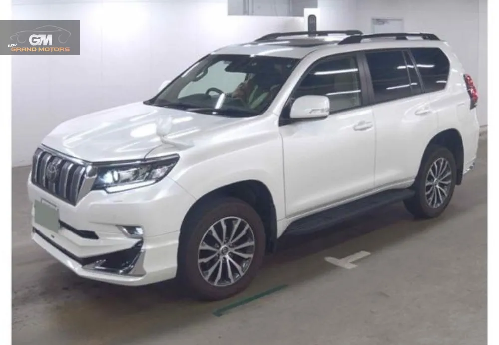 Toyota Prado 2021 for Sale in Karachi Image-1