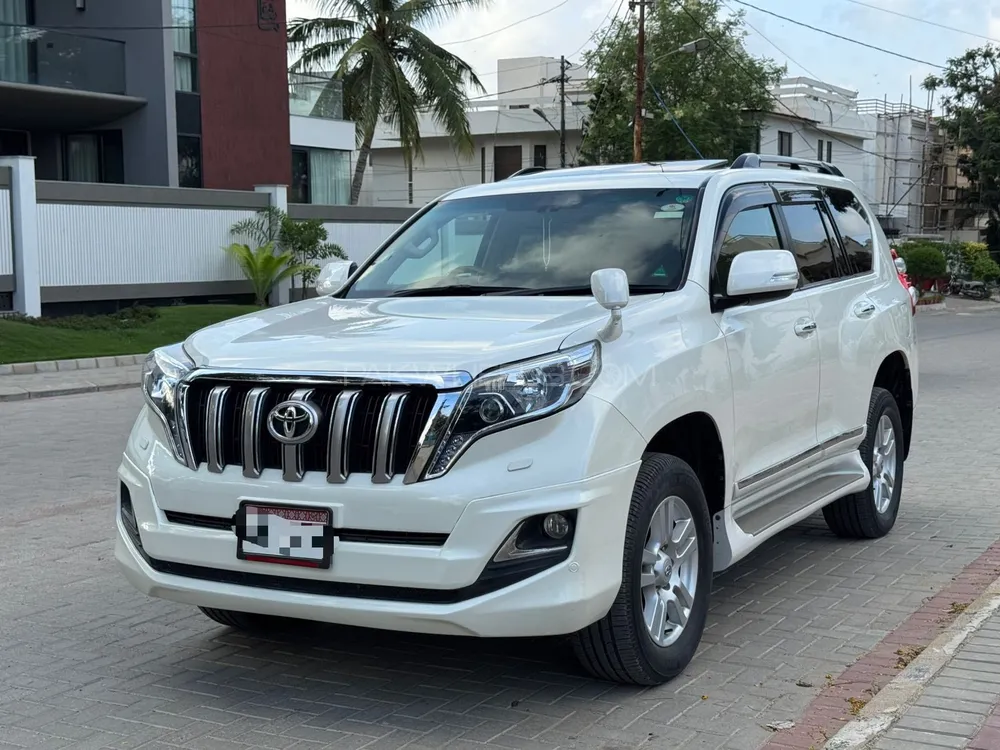 Toyota Prado 2009 for Sale in Karachi Image-1
