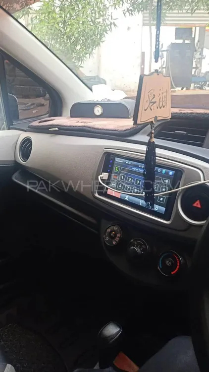 Toyota Vitz 2014 for Sale in Karachi Toyota Vitz 2014 for Sale in Karachi Image-13