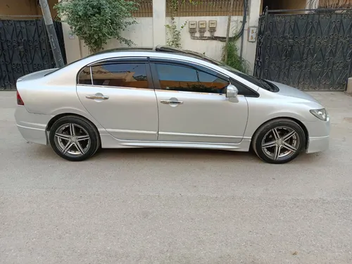 Honda Civic VTi Oriel Prosmatec 1.8 i-VTEC 2011