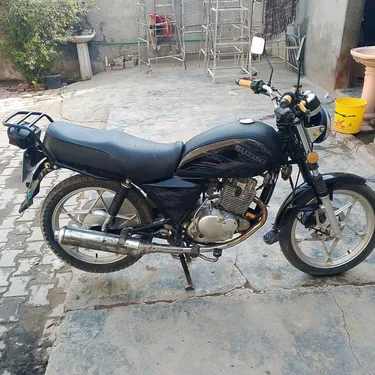 Suzuki GS 150 SE 2022