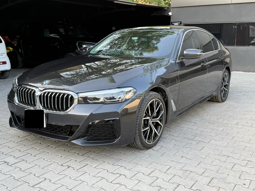 بی ایم ڈبلیو 5 سیریز 2021 for Sale in لاہور بی ایم ڈبلیو 5 سیریز 2021 for Sale in لاہور Image-2