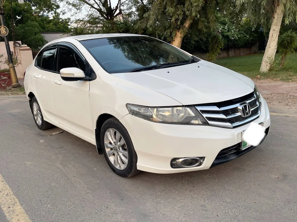 Honda City 2016 for Sale in Faisalabad Image-1