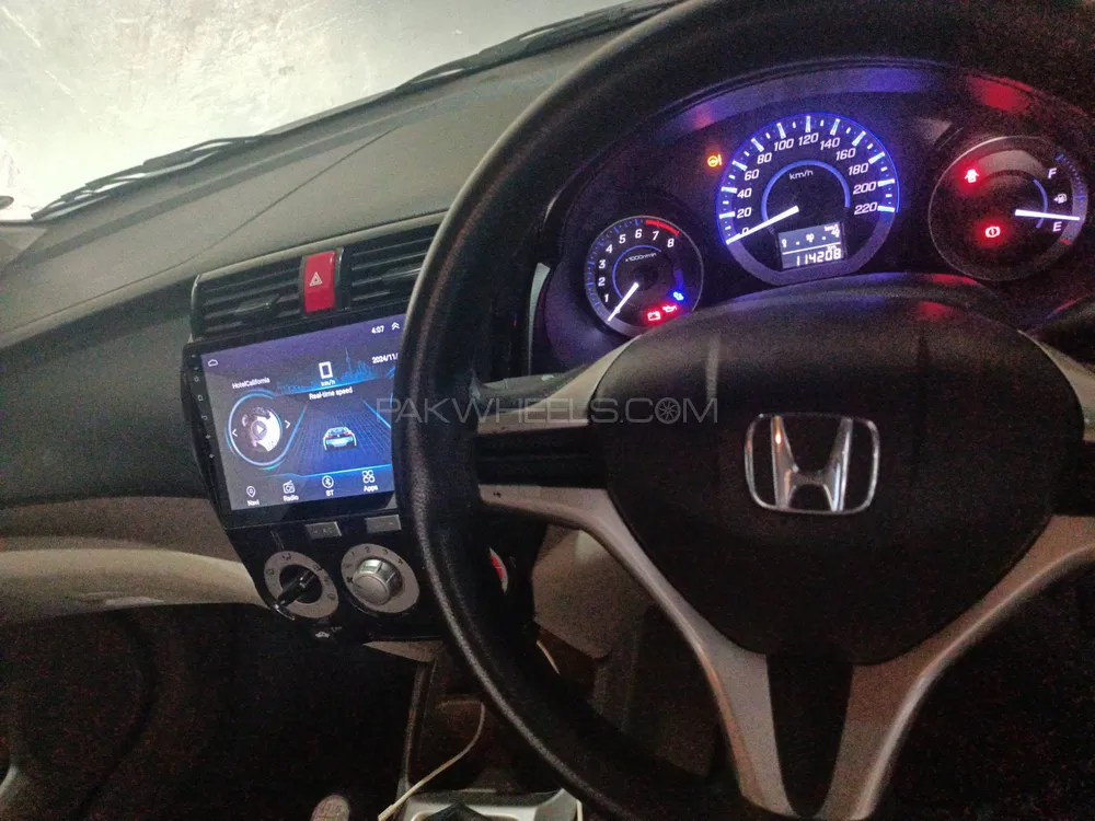 Honda City 2017 for Sale in Faisalabad Image-1