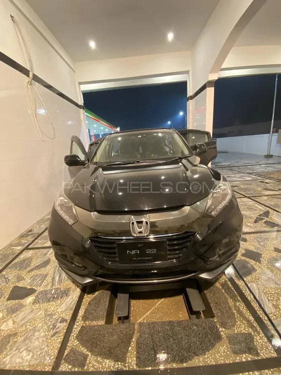 Honda Vezel 2016 for Sale in Mardan Honda Vezel 2016 for Sale in Mardan Image-12