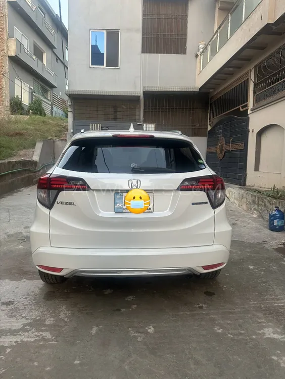 Honda Vezel 2014 for Sale in Islamabad Honda Vezel 2014 for Sale in Islamabad Image-2