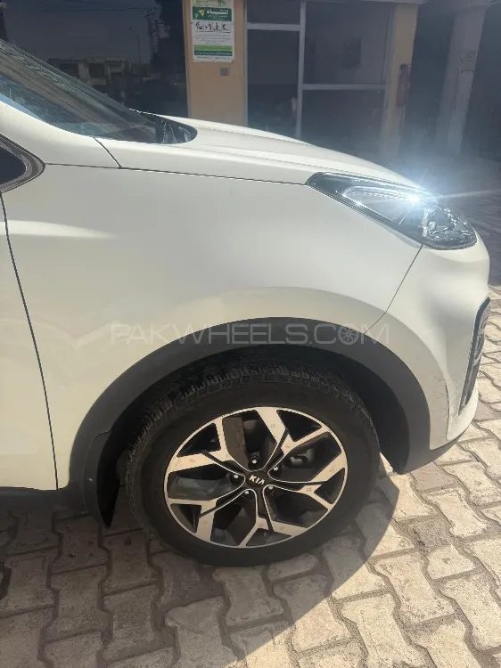 KIA Sportage 2020 for Sale in Nowshera KIA Sportage 2020 for Sale in Nowshera Image-3