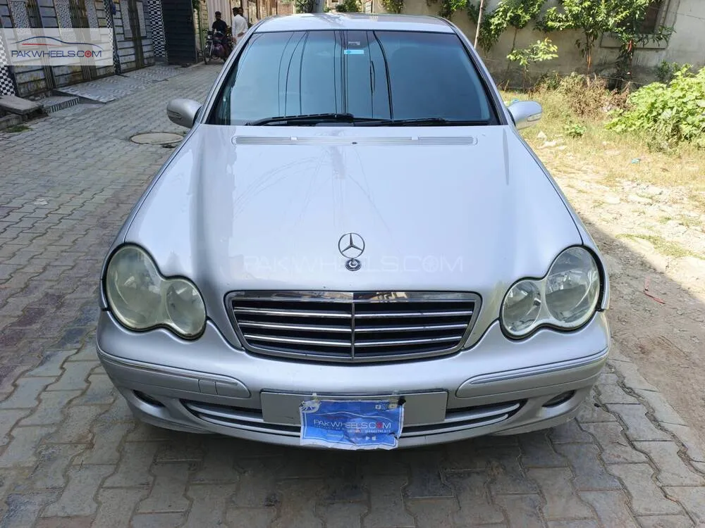 Mercedes Benz C Class 2007 for Sale in Gujranwala Image-1
