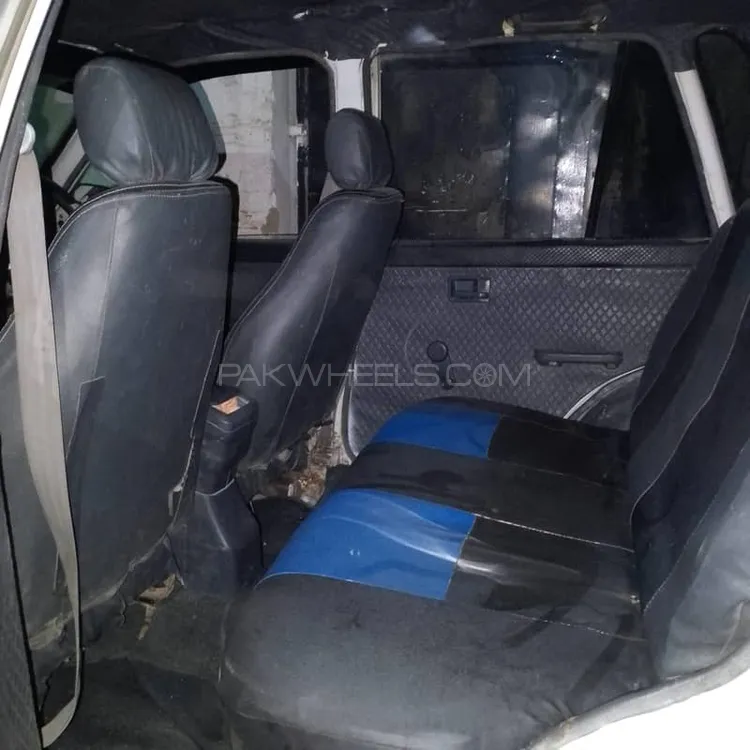 Suzuki Mehran 2006 for Sale in Karachi Suzuki Mehran 2006 for Sale in Karachi Image-2