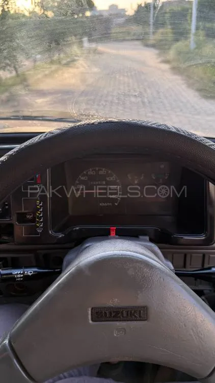 Suzuki Mehran 2014 for Sale in Lahore Suzuki Mehran 2014 for Sale in Lahore Image-10