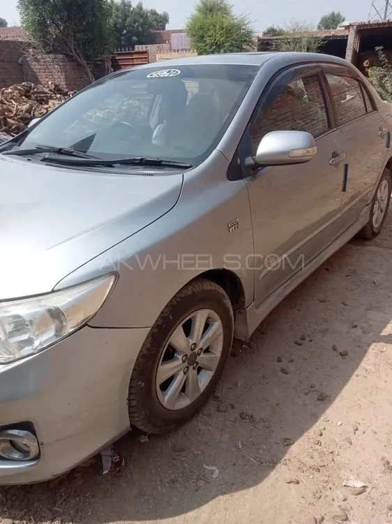 Toyota Corolla 2011 for Sale in Rahim Yar Khan Image-1