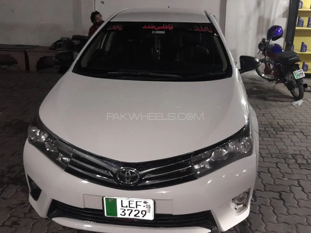 Toyota Corolla 2015 for Sale in Lahore Image-1