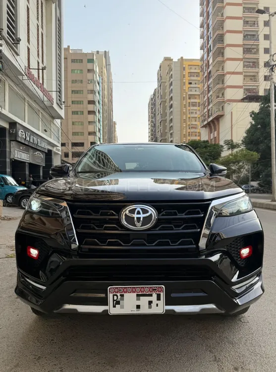 Toyota Fortuner 2022 for Sale in Karachi Image-1