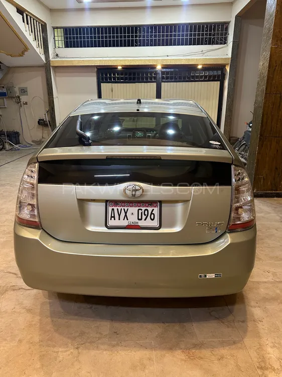 ٹویوٹا پریوس 2007 for Sale in کراچی Image-1