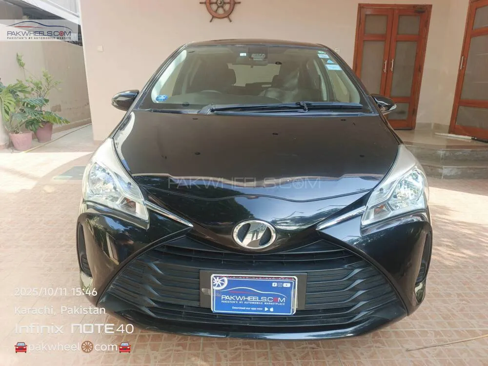 Toyota Vitz 2018 for Sale in Karachi Image-1