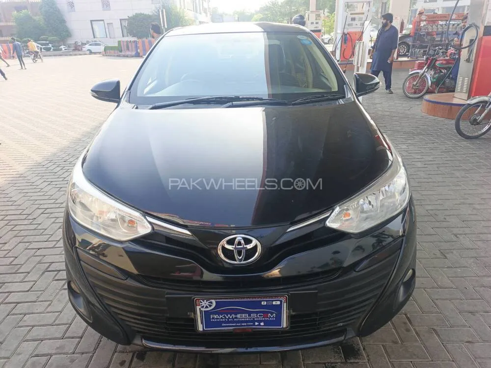 ٹویوٹا یارس سیڈان 2021 for Sale in لاہور Image-1