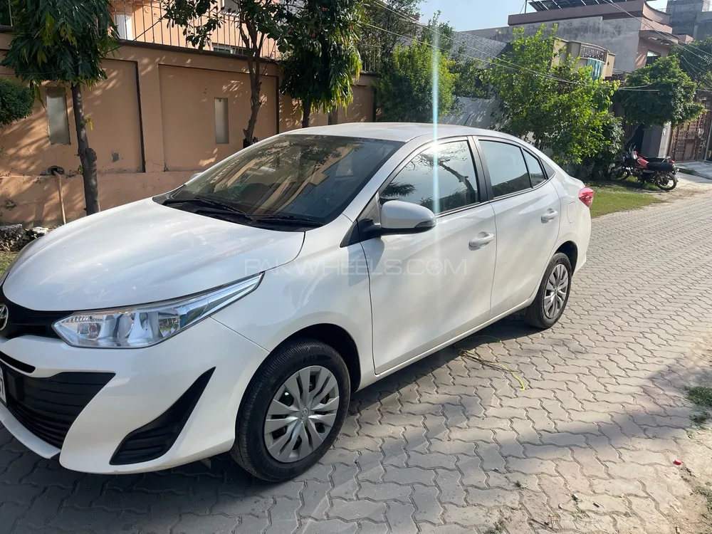 Toyota Yaris Sedan 2024 for Sale in Lahore Toyota Yaris Sedan 2024 for Sale in Lahore Image-5