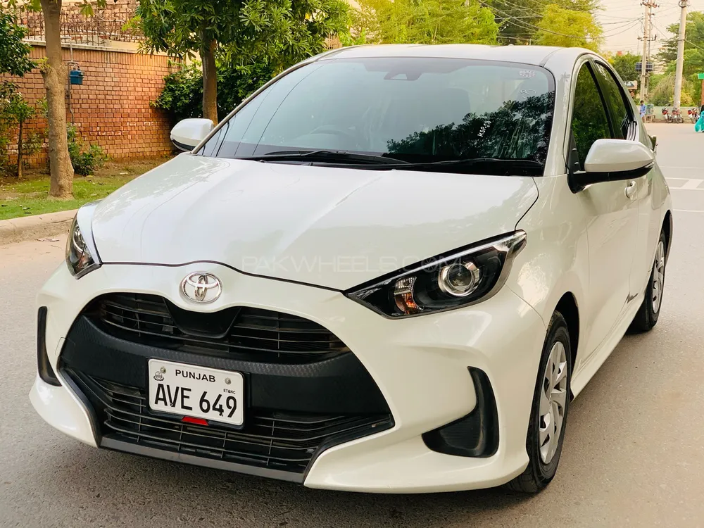 Toyota Yaris Hatchback 2025 for Sale in Multan Toyota Yaris Hatchback 2025 for Sale in Multan Image-4