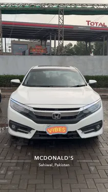 Honda Civic Oriel 1.8 i-VTEC CVT 2021