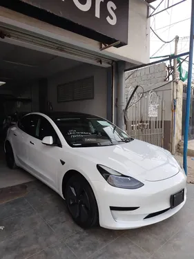 Tesla Model 3 Standard Range Plus 2021