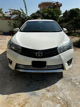 Toyota Corolla XLi VVTi 2015
