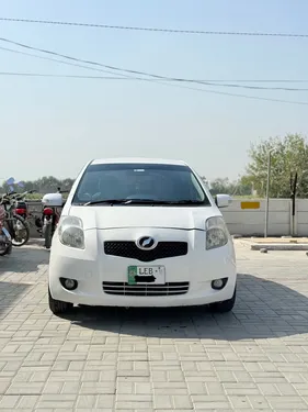 Toyota Vitz 2006