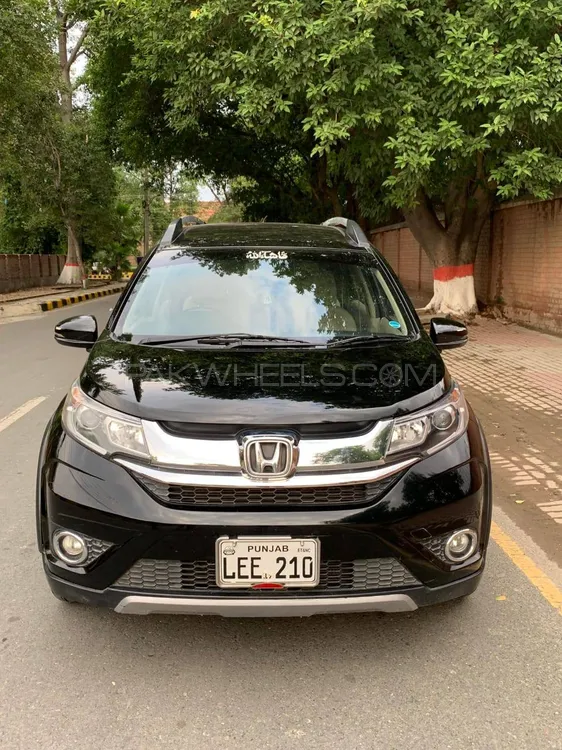 Honda BR-V 2019 for Sale in Faisalabad Image-1