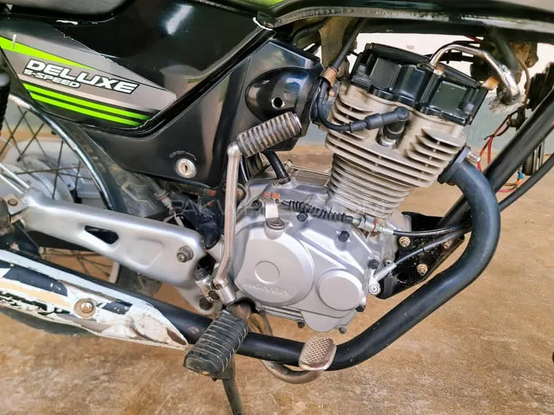 ہونڈا CG 125 Deluxe 2010 for Sale ہونڈا CG 125 Deluxe 2010 for Sale Image-7