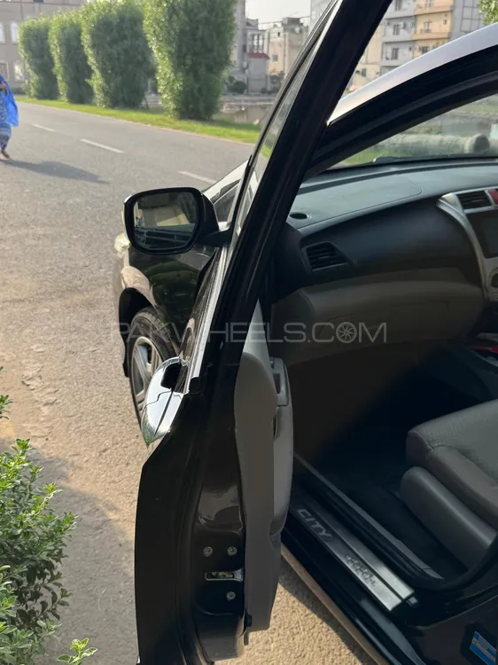 ہونڈا سٹی 2019 for Sale in لاہور ہونڈا سٹی 2019 for Sale in لاہور Image-18