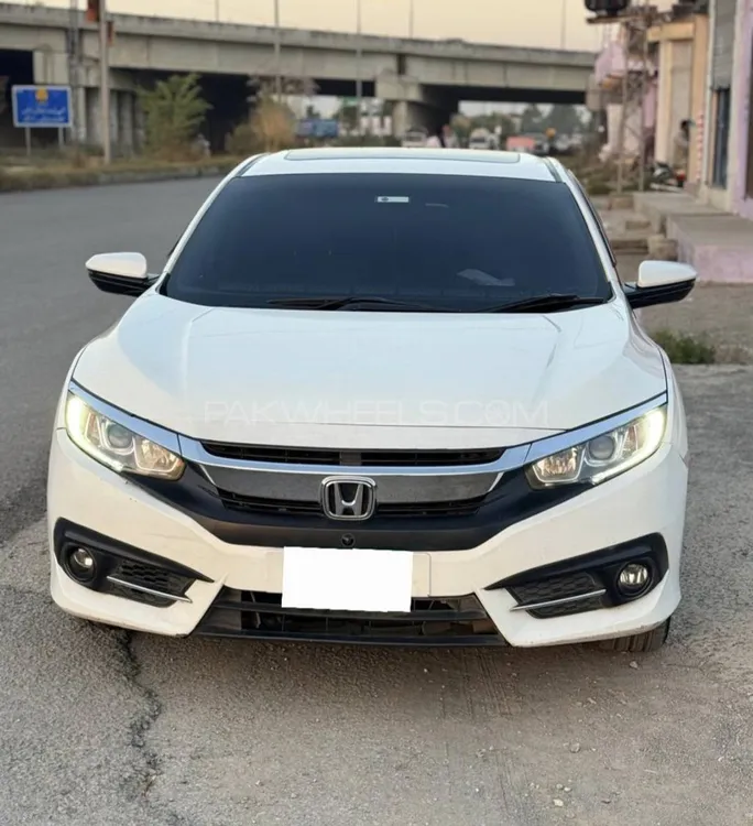 Honda Civic 2018 for Sale in Haripur Image-1