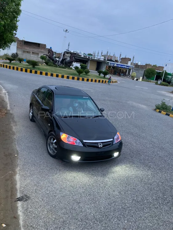 Honda Civic 2004 for Sale in Mardan Image-1