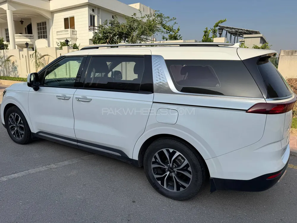 KIA Carnival 2021 for Sale in Islamabad KIA Carnival 2021 for Sale in Islamabad Image-4