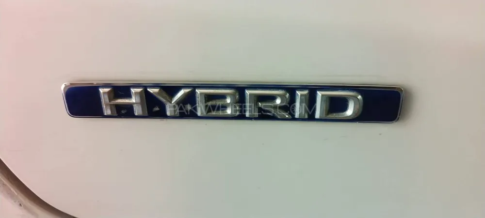 Lexus CT200h 2011 for Sale in Lahore Lexus CT200h 2011 for Sale in Lahore Image-15