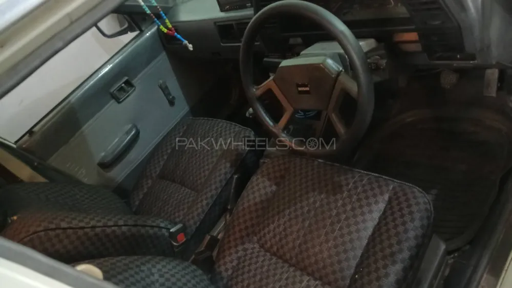 Nissan Sunny 1988 for Sale in Peshawar Nissan Sunny 1988 for Sale in Peshawar Image-2