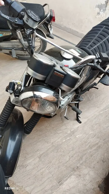 Suzuki GS 150 SE 2021 for Sale Suzuki GS 150 SE 2021 for Sale Image-2