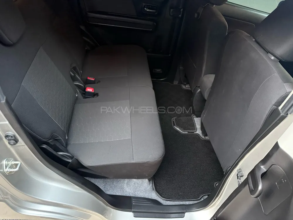 Suzuki Wagon R 2023 for Sale in Faisalabad Suzuki Wagon R 2023 for Sale in Faisalabad Image-15