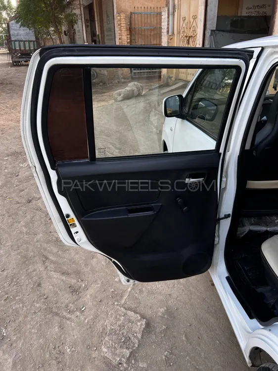 Suzuki Wagon R 2021 for Sale in D.G.Khan Suzuki Wagon R 2021 for Sale in D.G.Khan Image-8