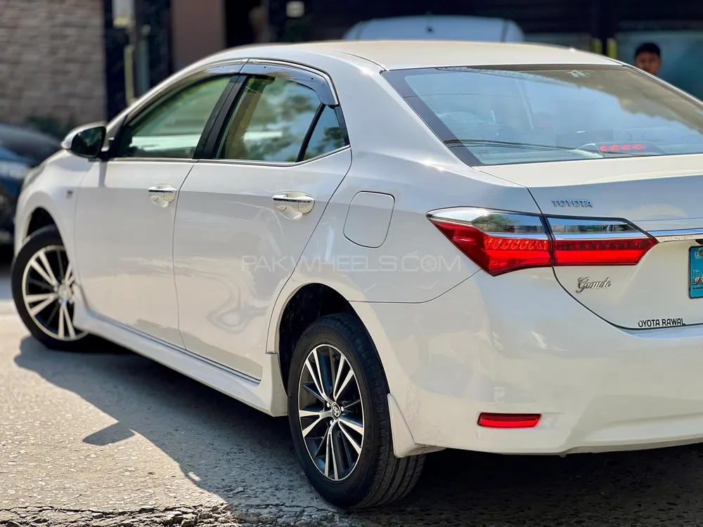Toyota Corolla 2019 for Sale in Rawalpindi Image-1