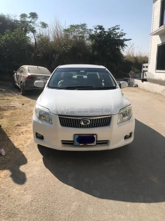 Toyota Corolla Axio 2007 for Sale in Islamabad Image-1