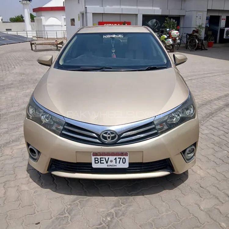 Toyota Corolla 2015 for Sale in Vehari Toyota Corolla 2015 for Sale in Vehari Image-8