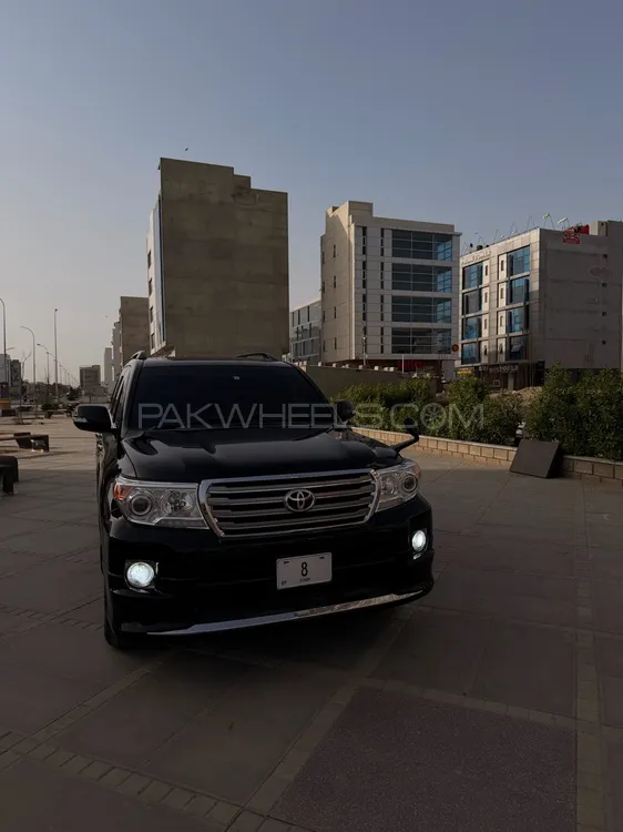 Toyota Land Cruiser 2014 for Sale in Karachi Image-1